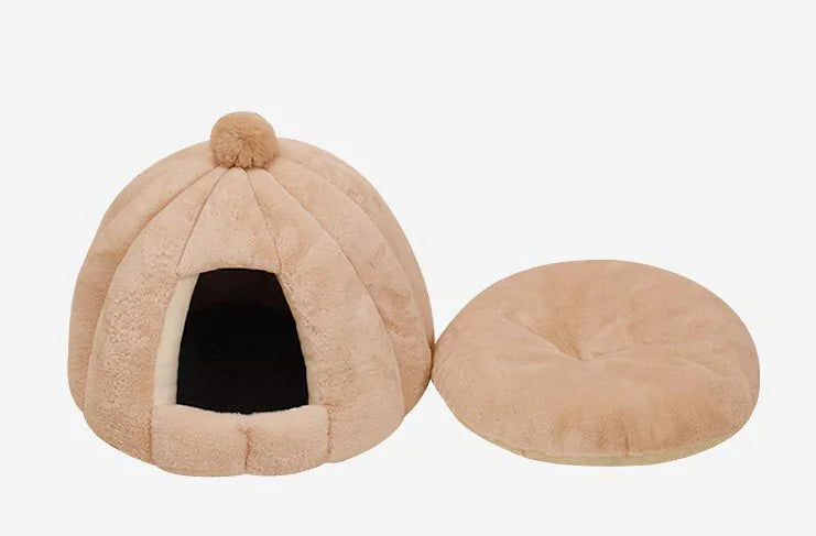 🐾 Cozy Pumpkin Pet House — Comfort Meets Adorable Design