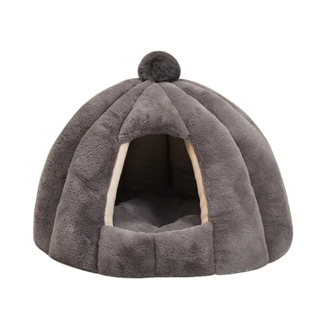 🐾 Cozy Pumpkin Pet House — Comfort Meets Adorable Design