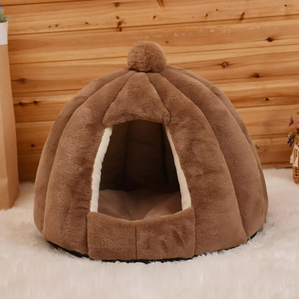 🐾 Cozy Pumpkin Pet House — Comfort Meets Adorable Design
